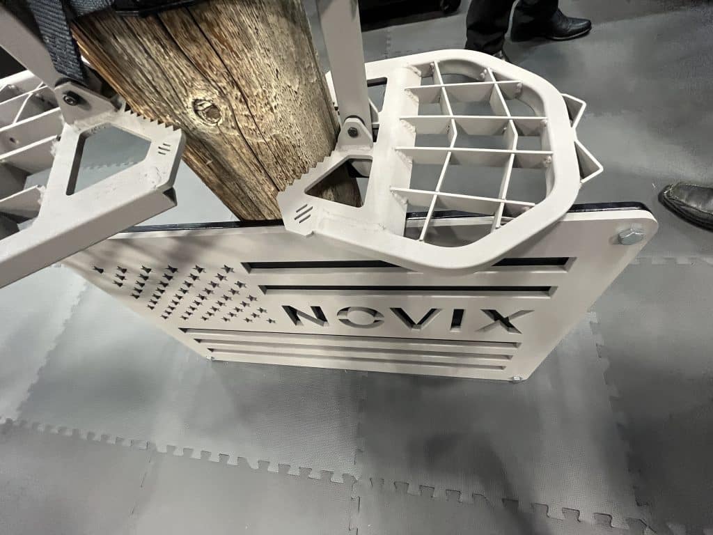 Novix Raider Saddle Platform 