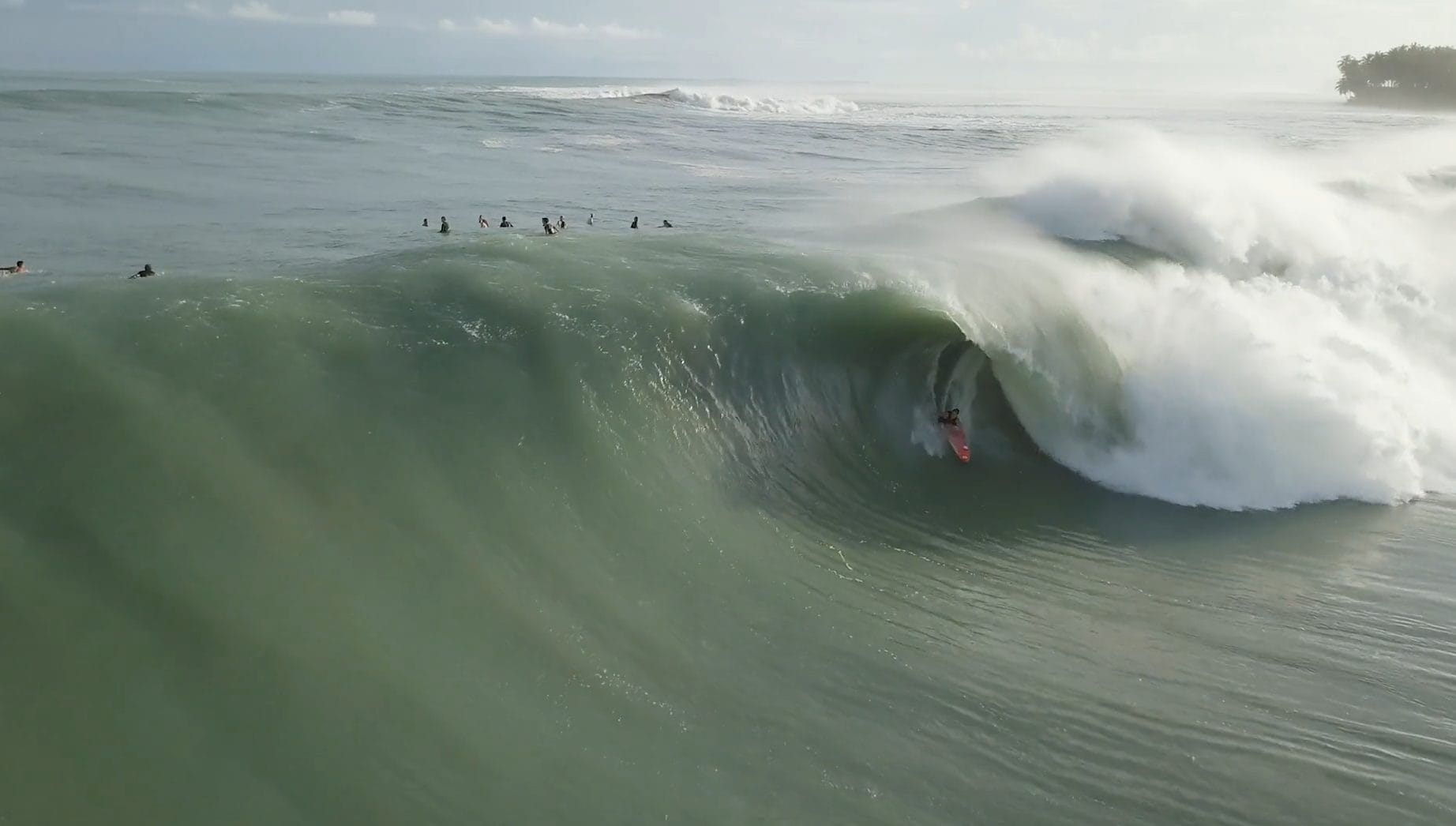 north shore oahu, hawaii surfing