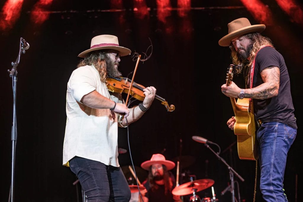 war hippies performing