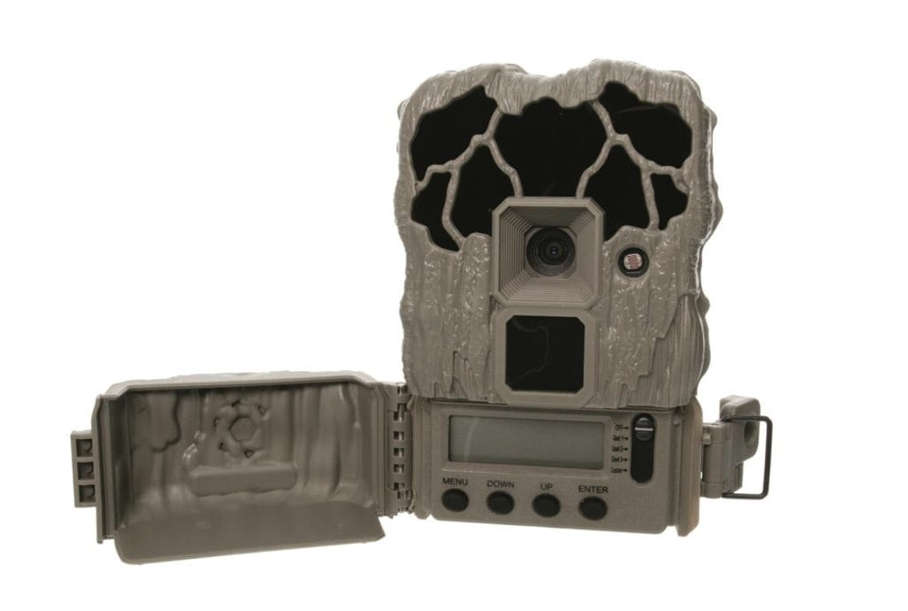 Stealth Cam QS20 Trail Camera Combo